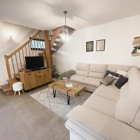 Jankuv Zlaty Hamr Apartment *